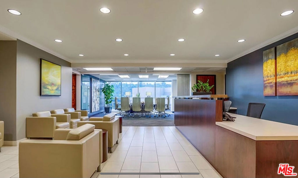 16133 Ventura Boulevard 700