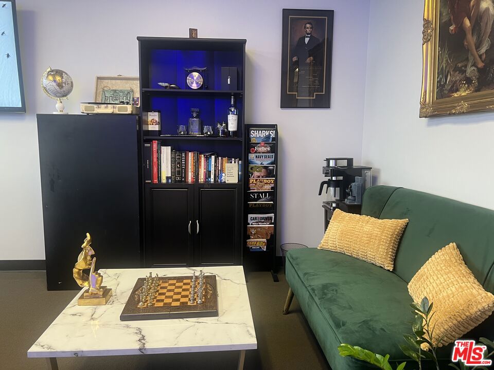 16133 Ventura Boulevard 700