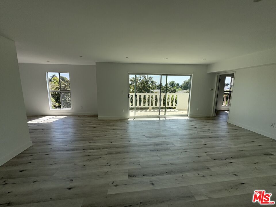 605 San Vicente Blvd Unit: 301