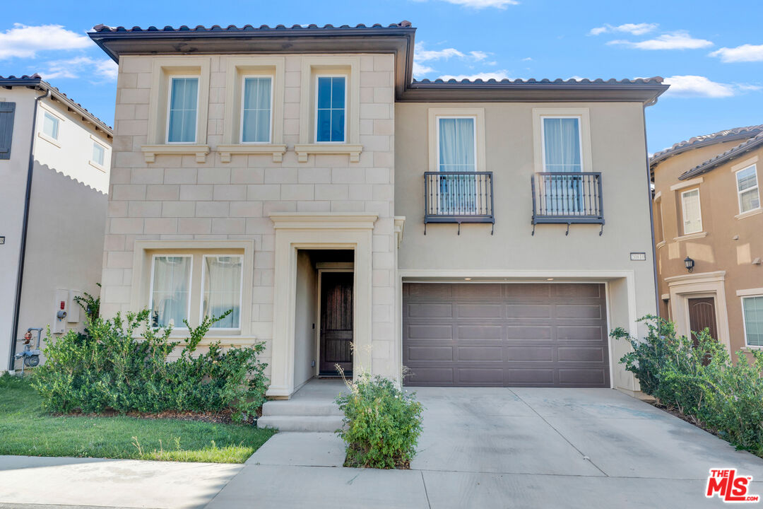 20810 Spruce Cir
