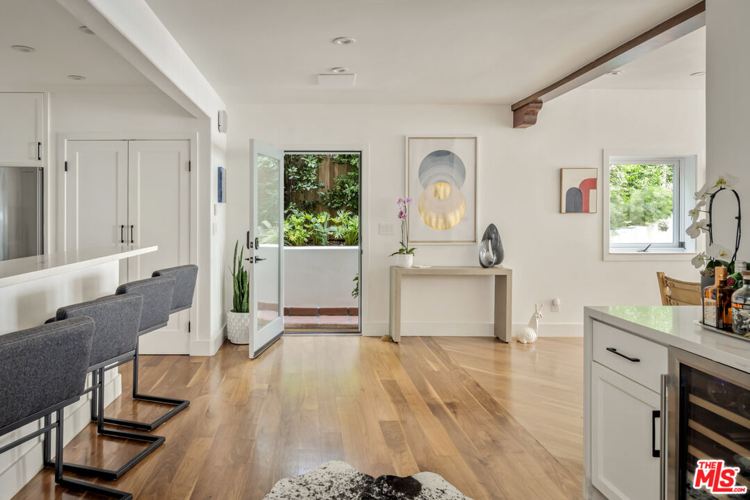 8701 Wonderland Park Ave