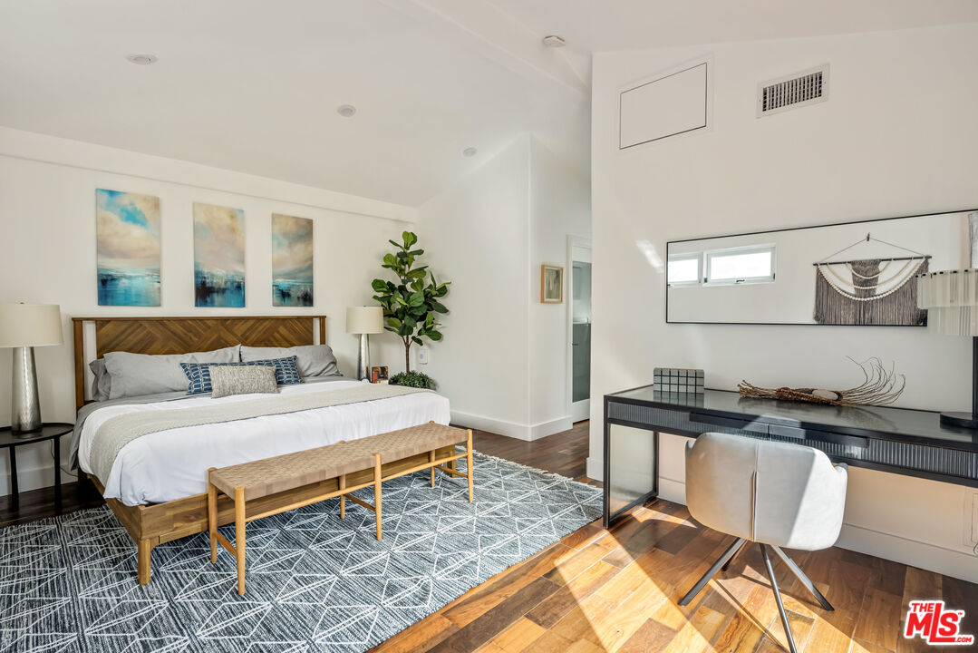 8701 Wonderland Park Ave