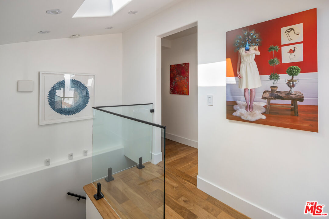 8701 Wonderland Park Ave