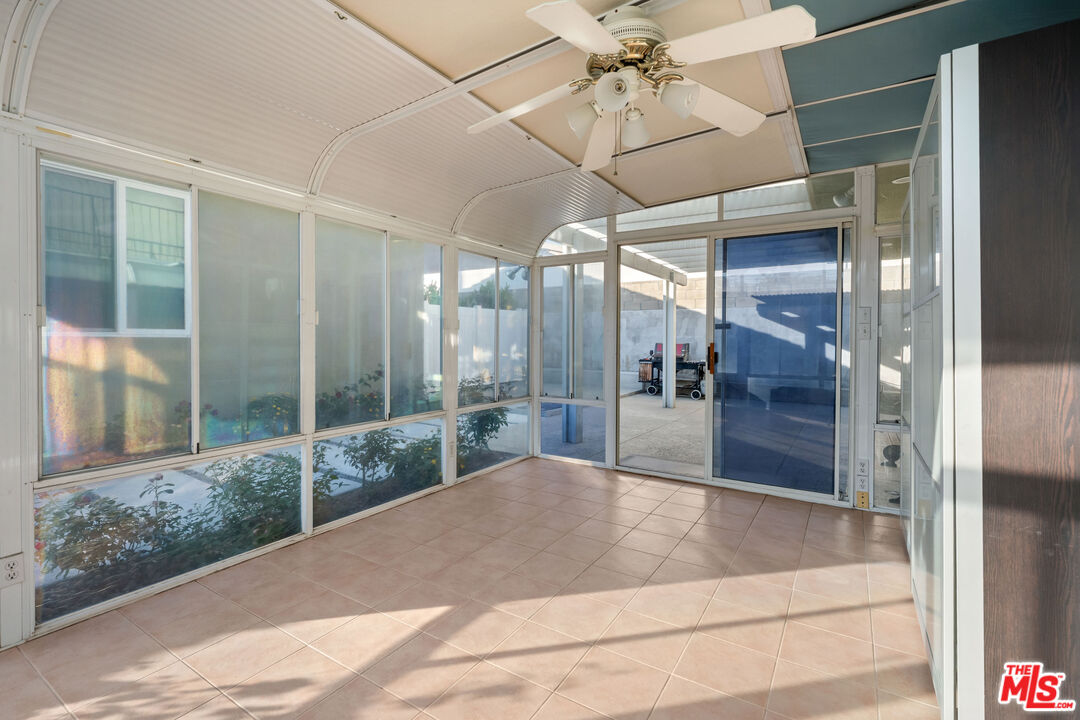 807 E Orange Grove Ave