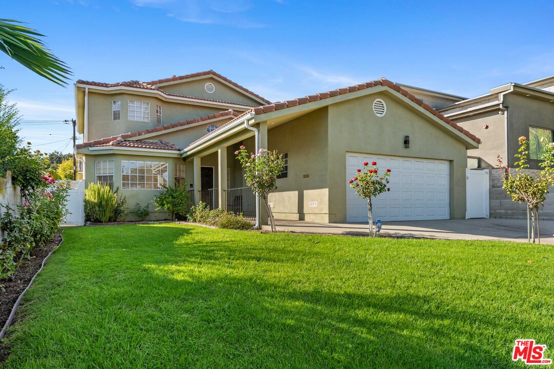 807 E Orange Grove Ave