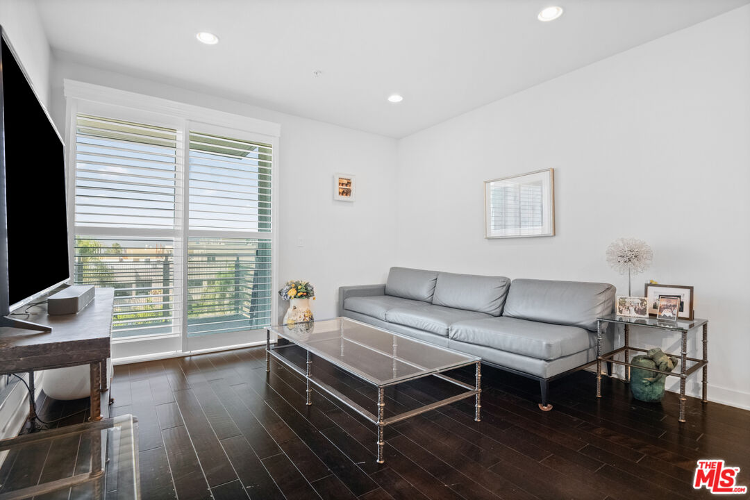 436 S Virgil Ave Unit: 501