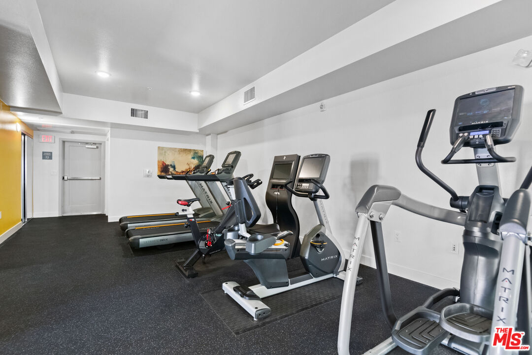 436 S Virgil Ave Unit: 501