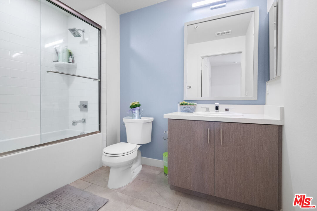436 S Virgil Ave Unit: 501