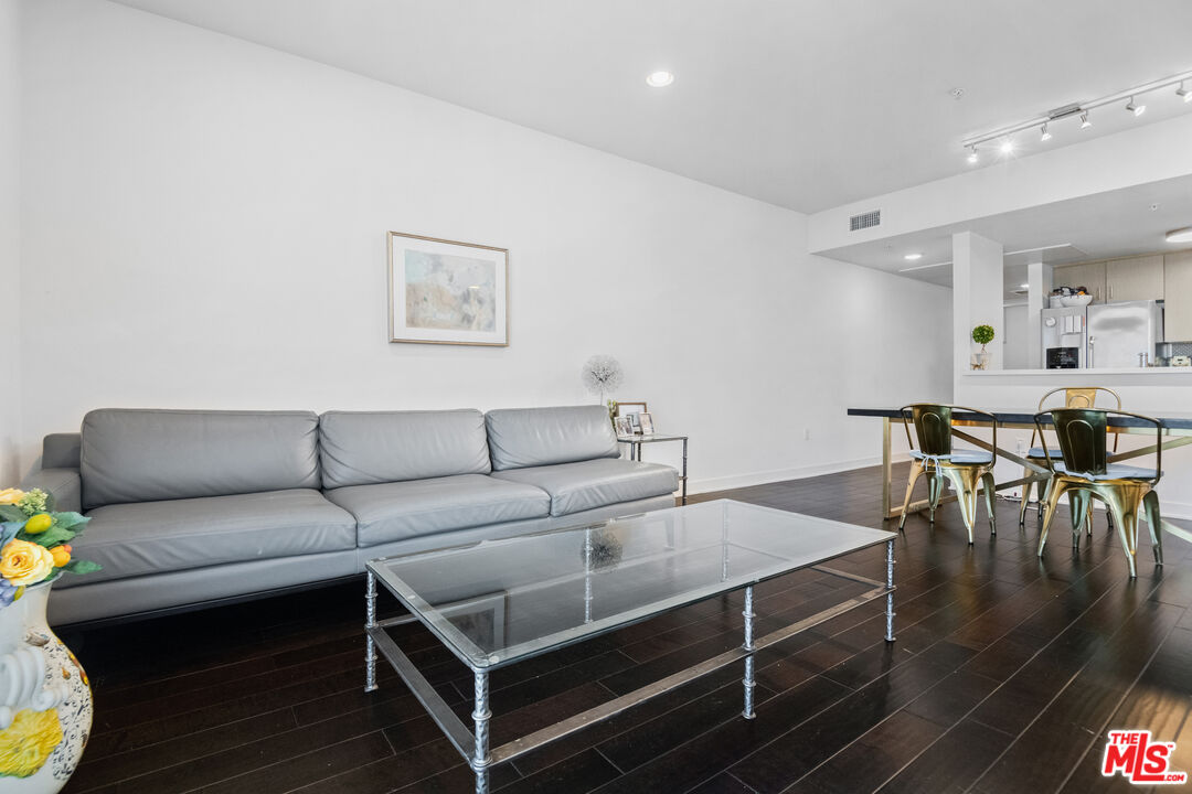 436 S Virgil Ave Unit: 501