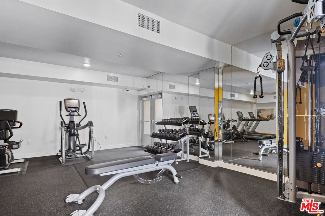 436 S Virgil Ave Unit: 501