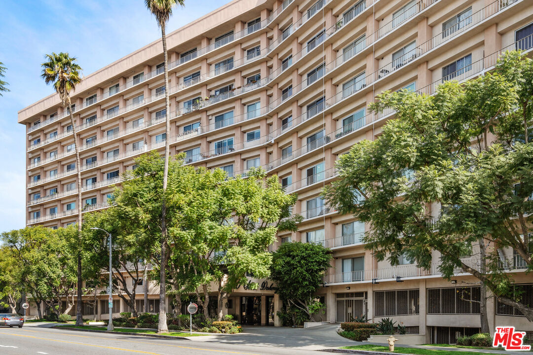 100 S Doheny Dr Unit: 503