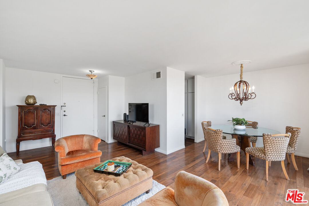 100 S Doheny Dr Unit: 503