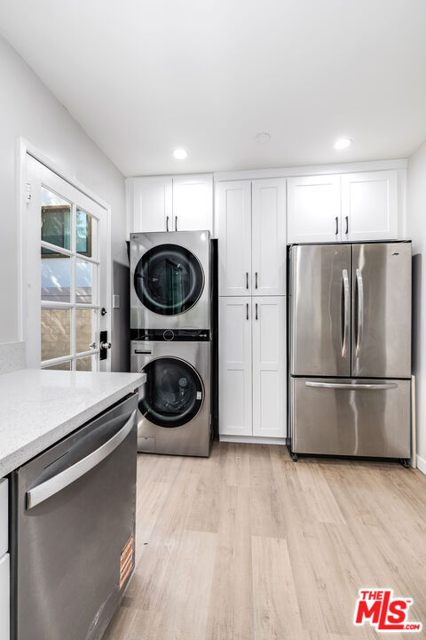 839 Wilcox Ave Unit: 1/2
