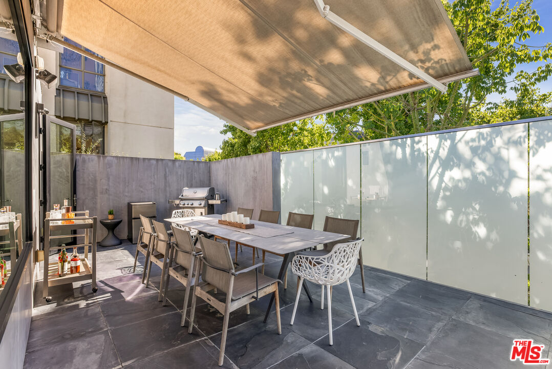 732 Huntley Dr Unit: A
