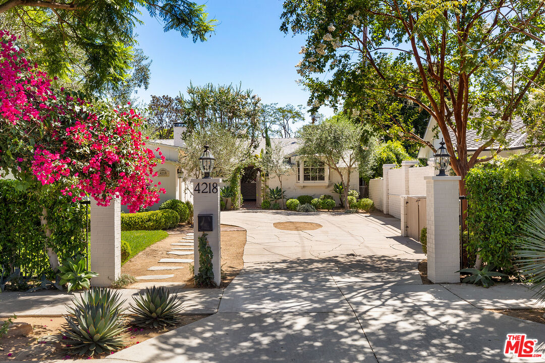 4218 Warner Blvd