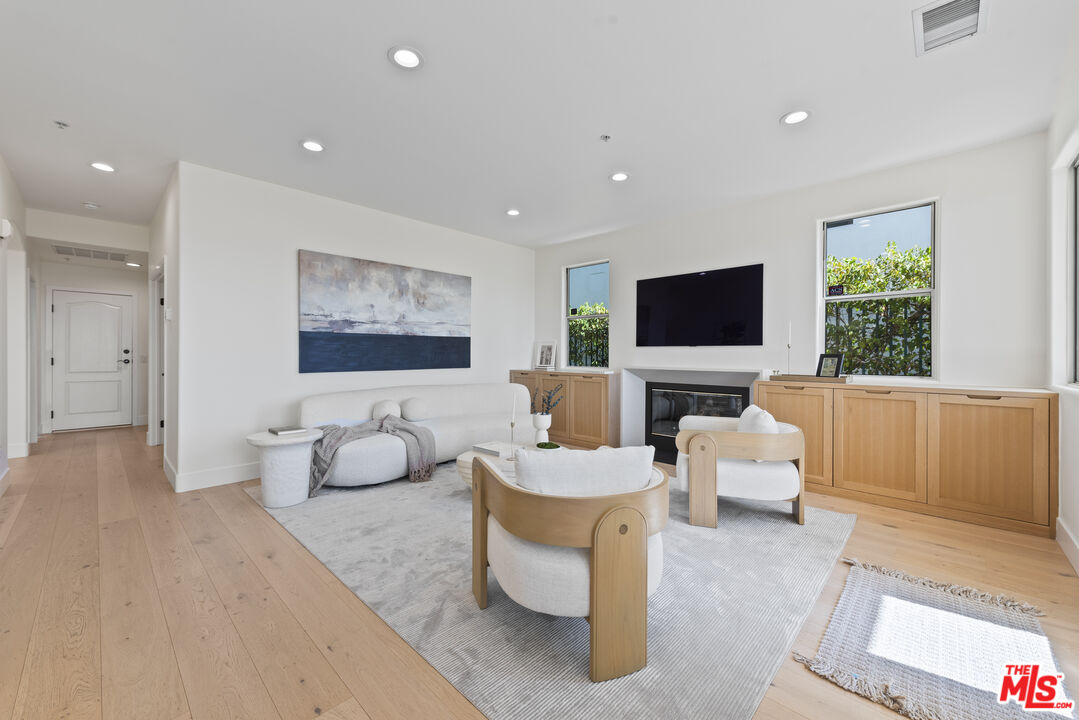 16724 Calle Arbolada