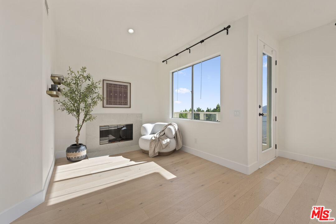 16724 Calle Arbolada