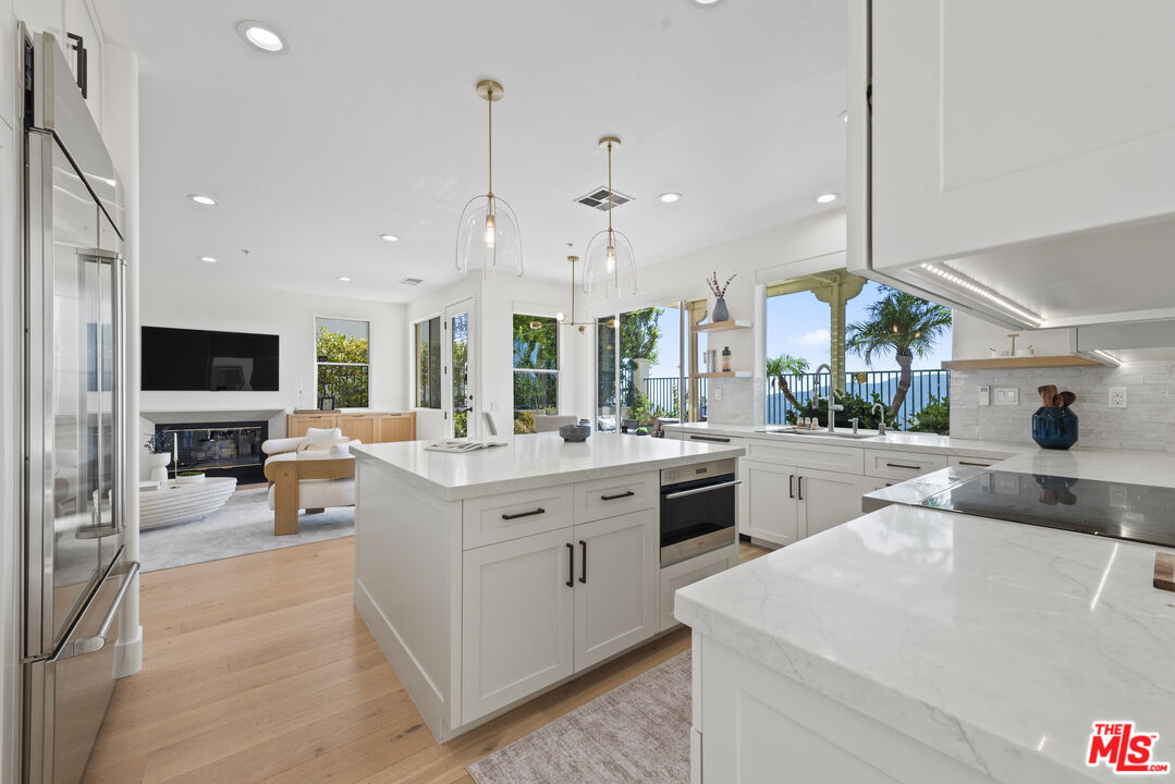 16724 Calle Arbolada