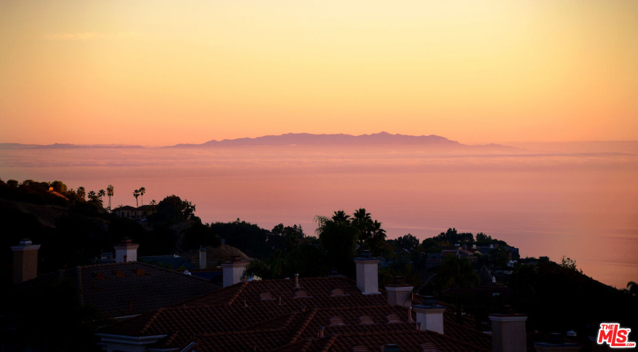 16724 Calle Arbolada