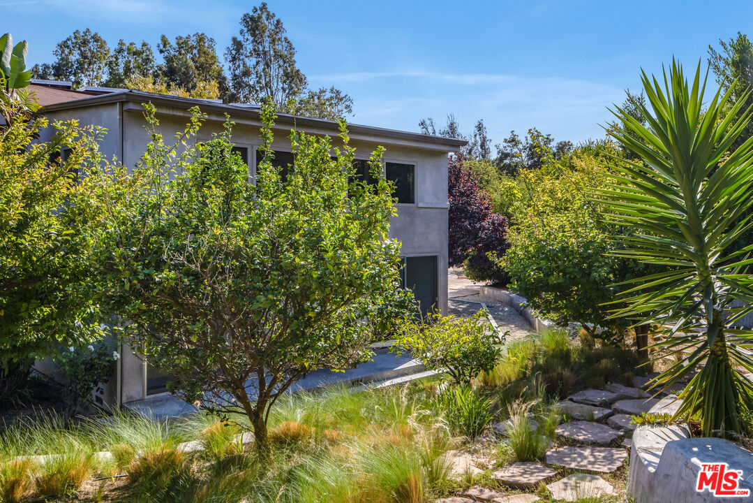 6166 Ramirez Canyon Rd