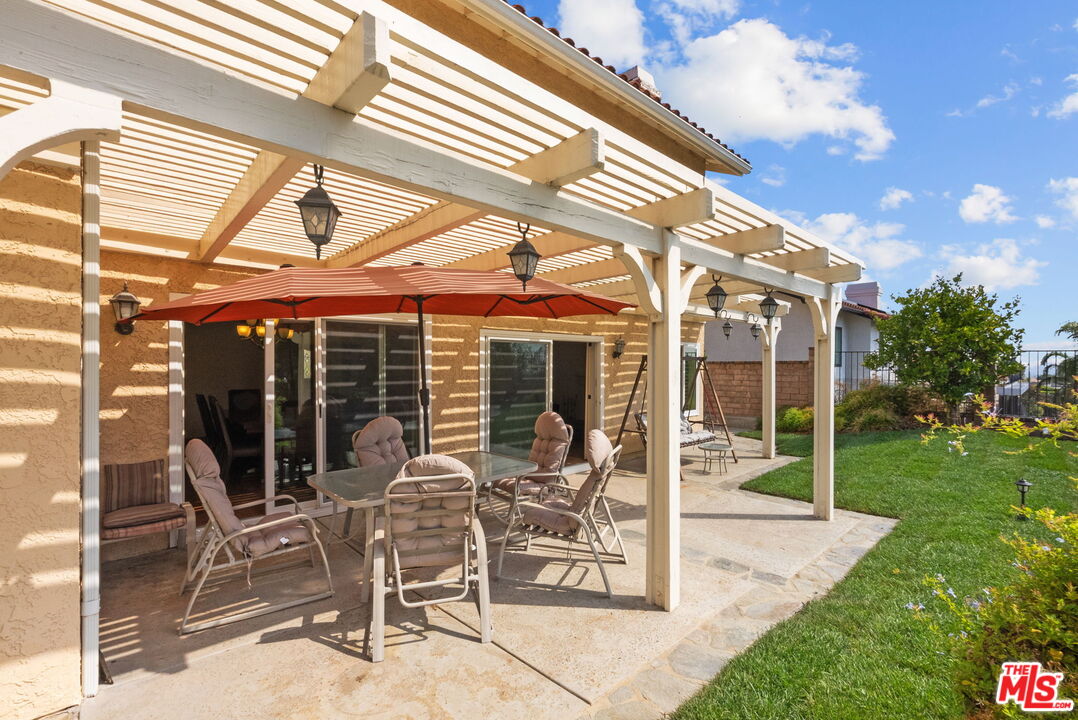 17672 Bryan Pl