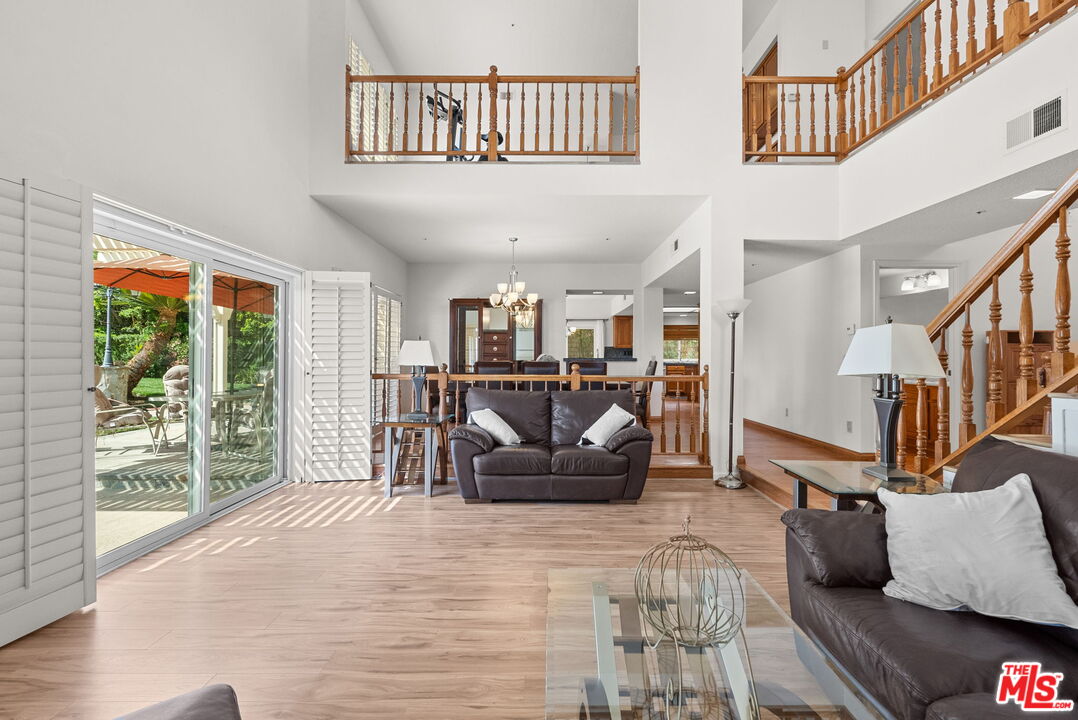 17672 Bryan Pl