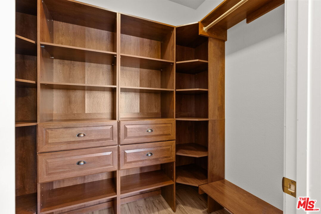 17672 Bryan Pl