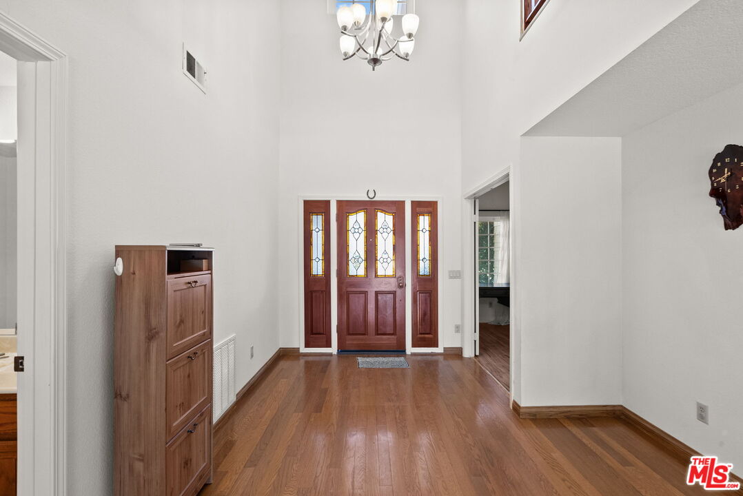 17672 Bryan Pl