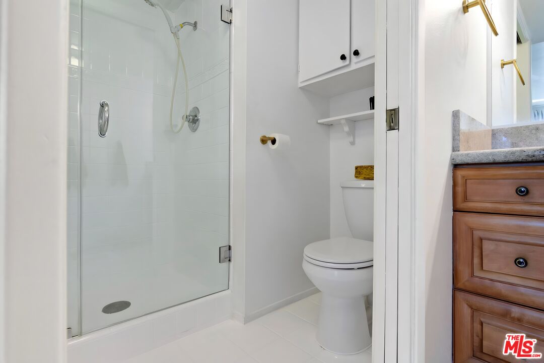 1214 Huntington Dr Unit: I