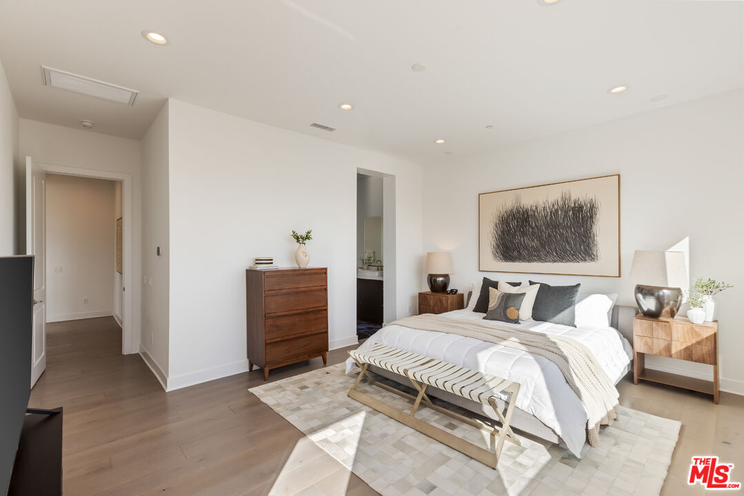 20668 W Hummingbird Ct