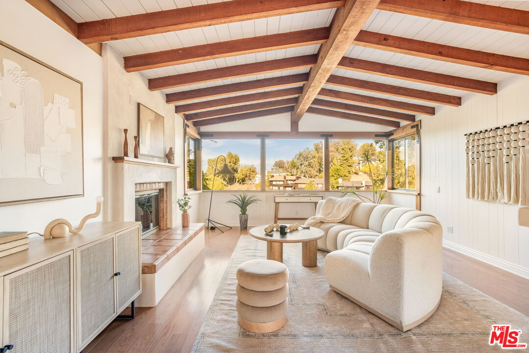 5108 Escobedo Dr