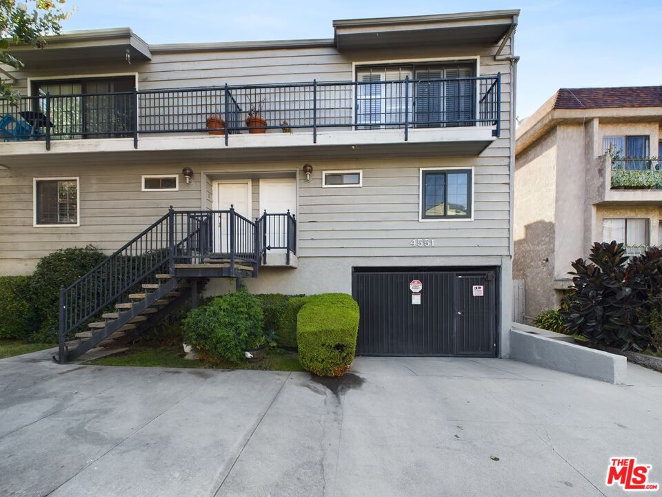 4551 Kester Ave Unit: 1