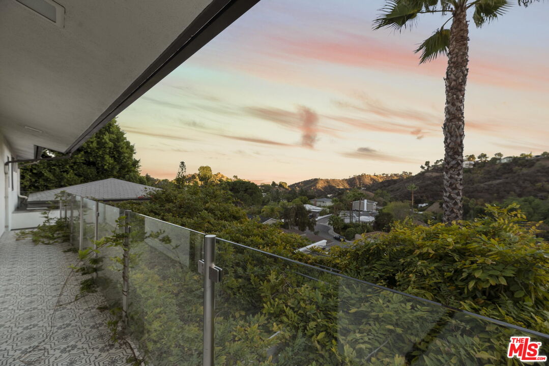 8414 Edwin Dr