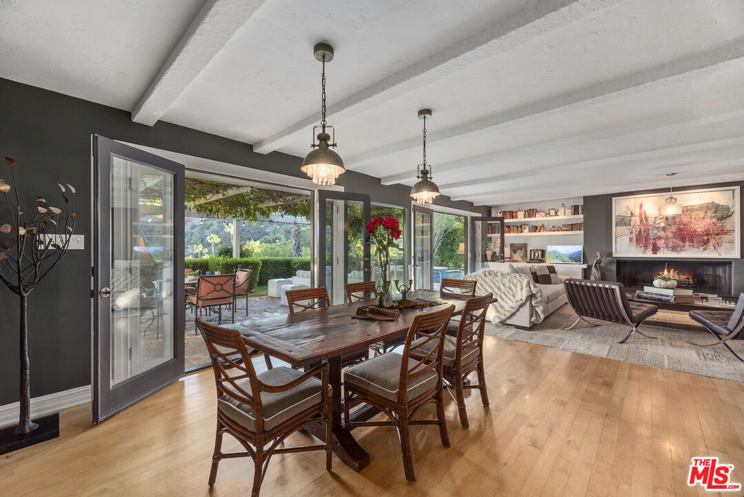 8414 Edwin Dr
