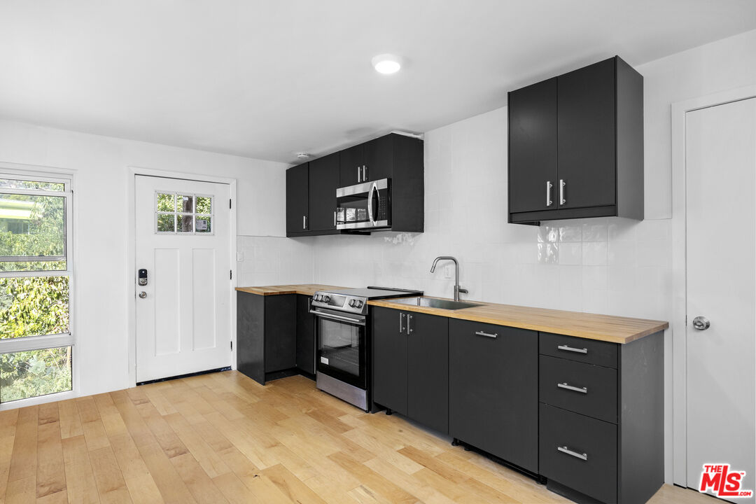 1311 Braeridge Dr