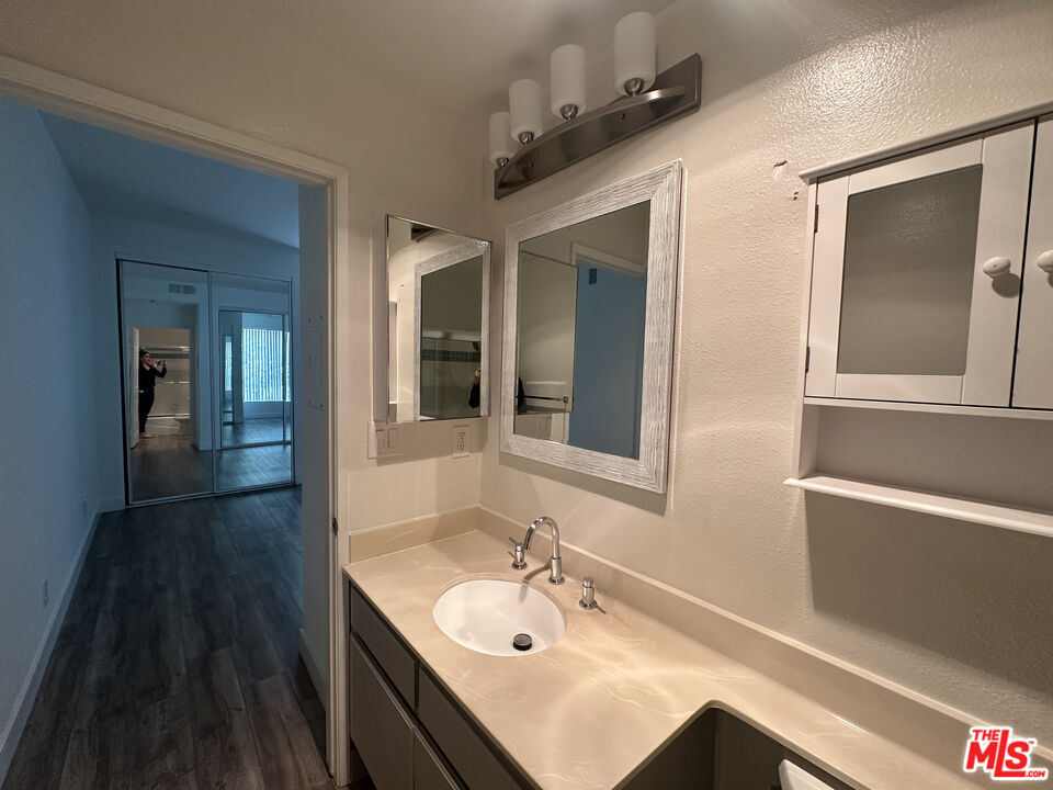 8614 Burton Way Unit: 103