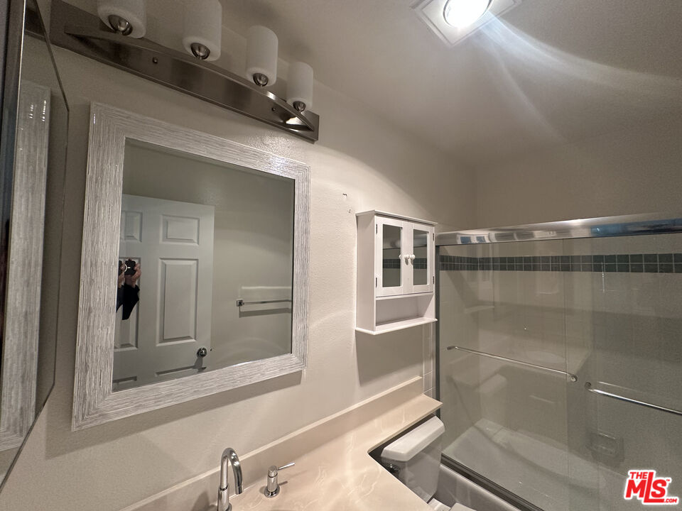 8614 Burton Way Unit: 103