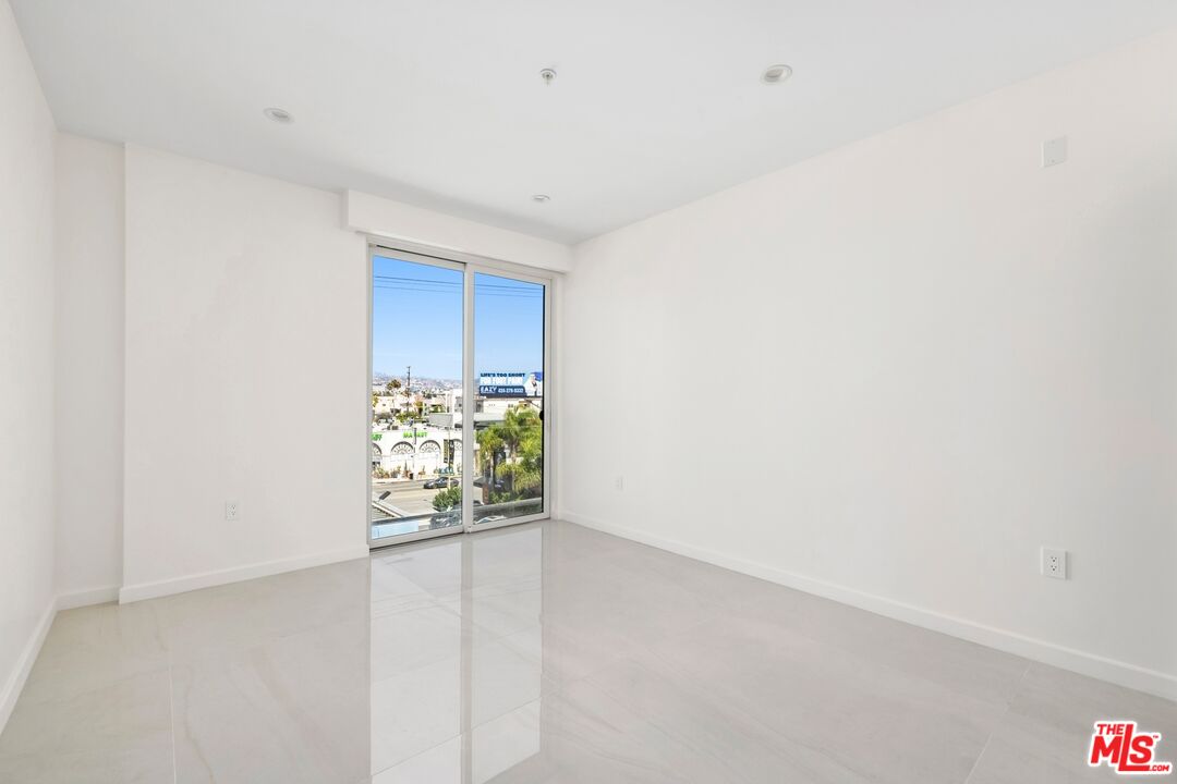 1414 S Beverly Dr Unit: 402