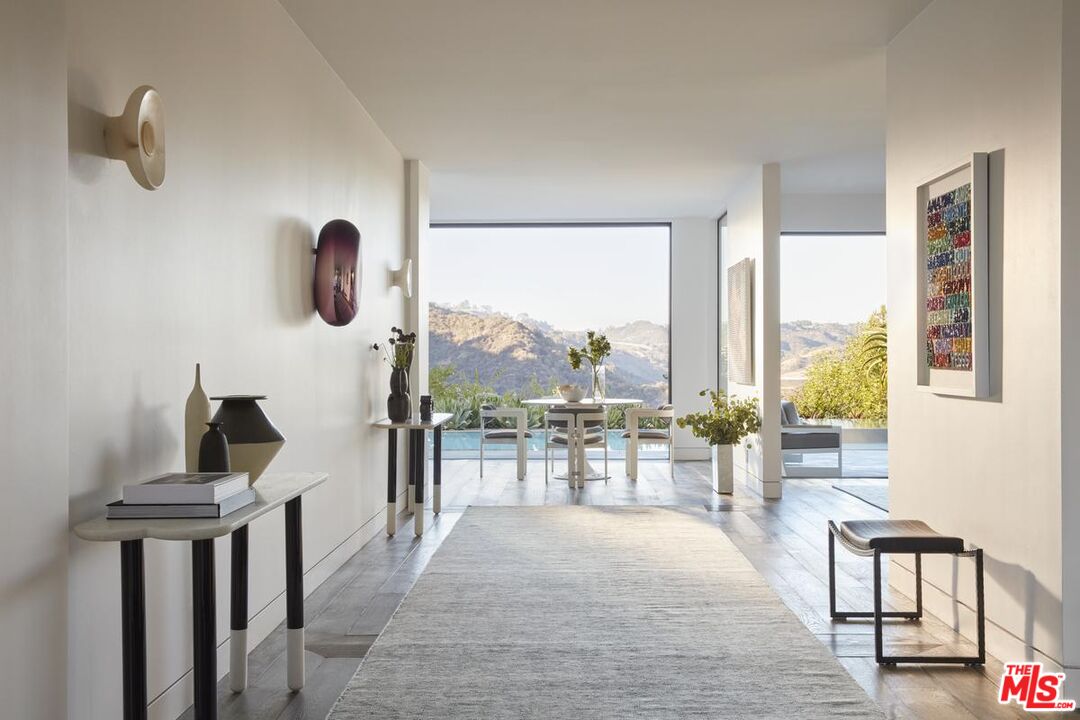 1769 Stone Canyon Rd