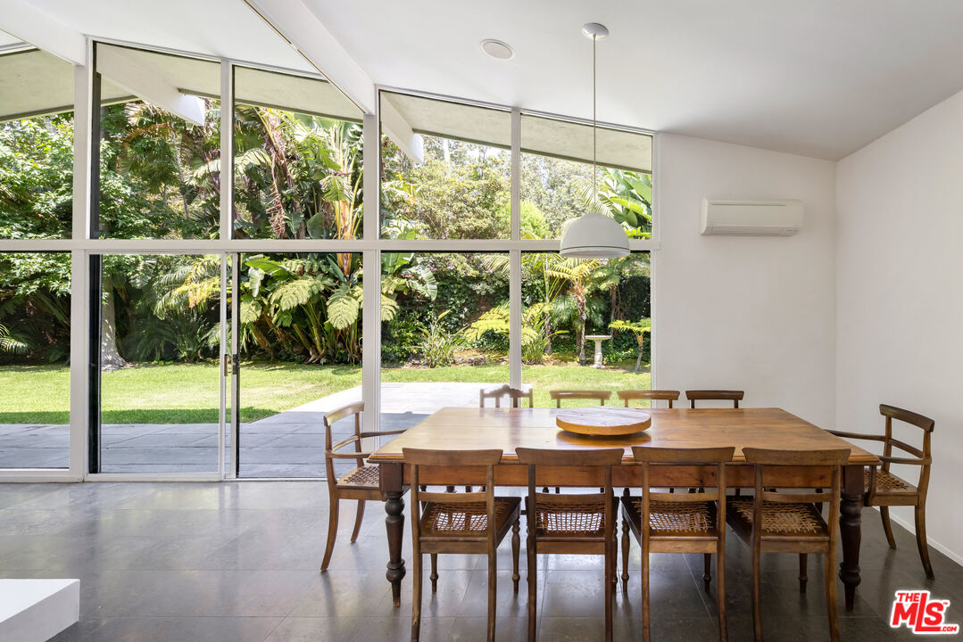 30611 Las Estrellas Dr