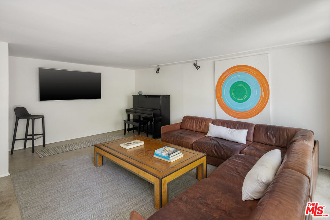 30611 Las Estrellas Dr