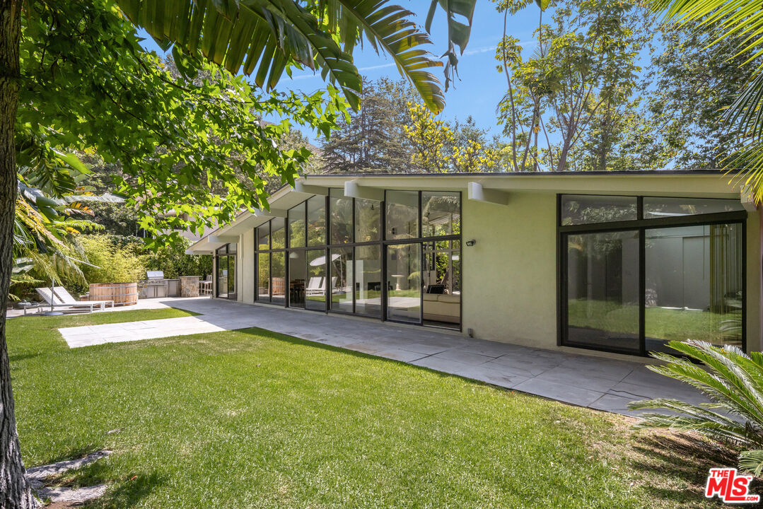 30611 Las Estrellas Dr