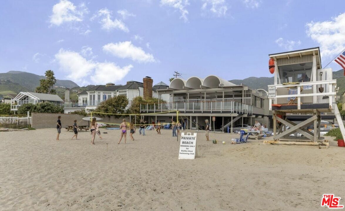 30611 Las Estrellas Dr