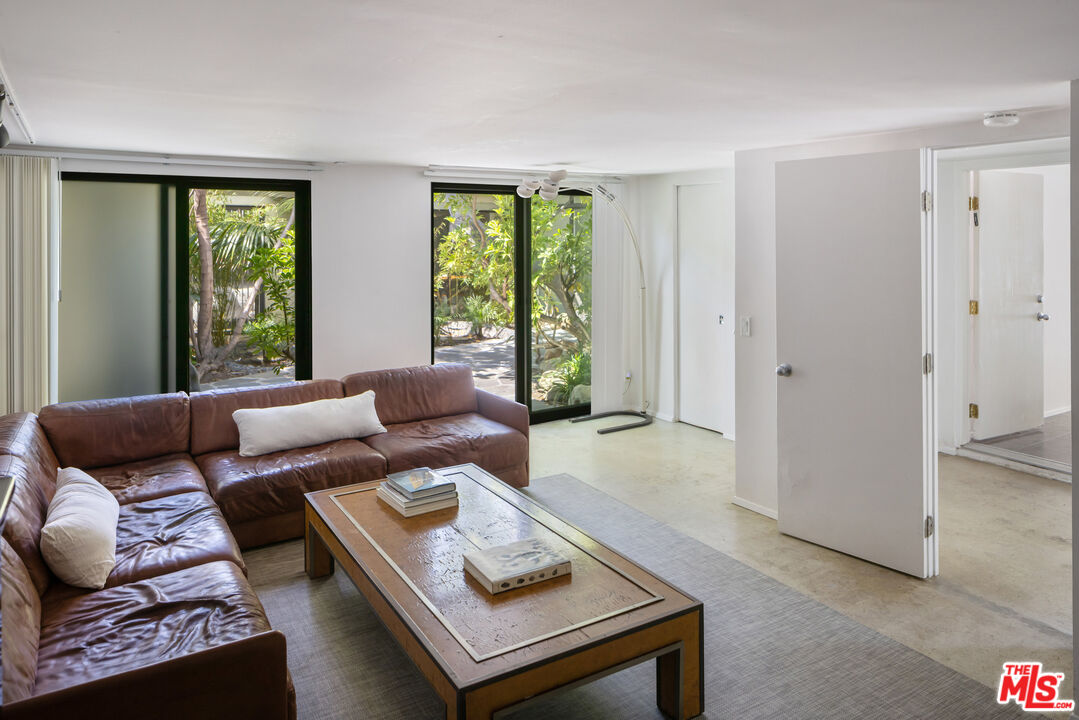 30611 Las Estrellas Dr