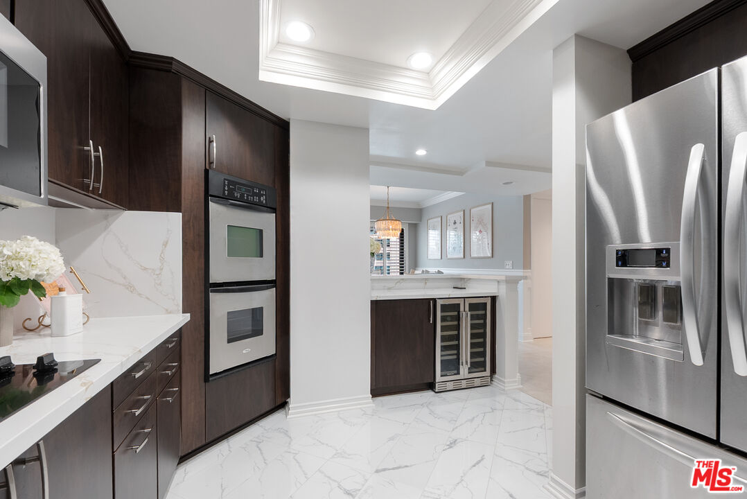 10520 Wilshire Blvd Unit: 602