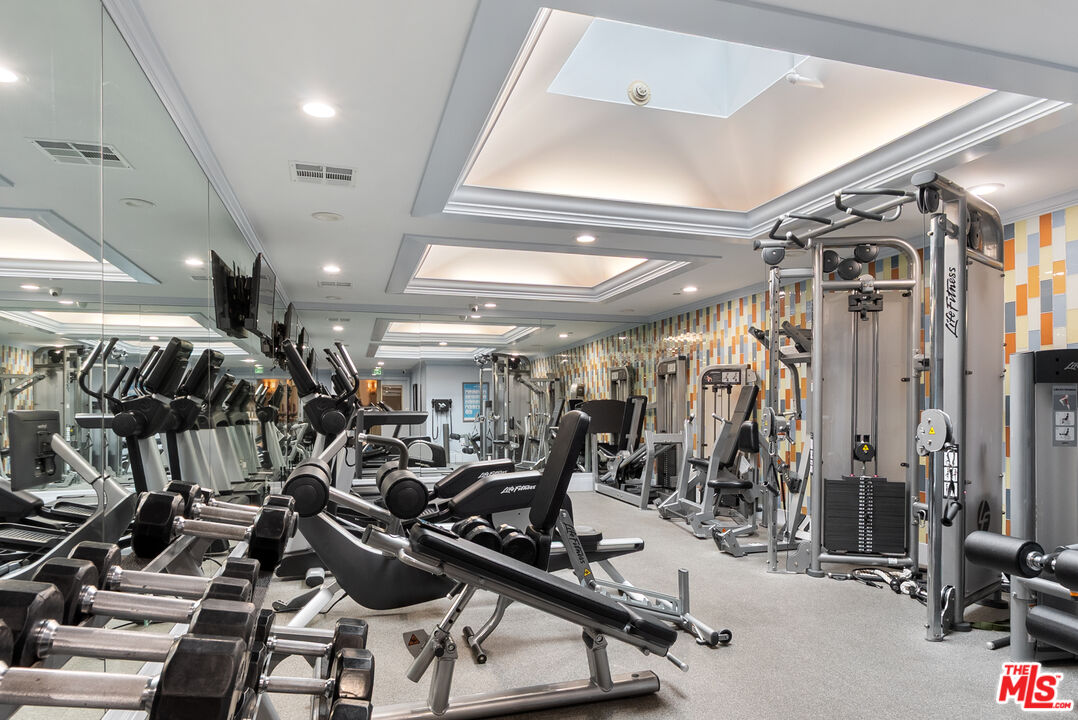 10520 Wilshire Blvd Unit: 602