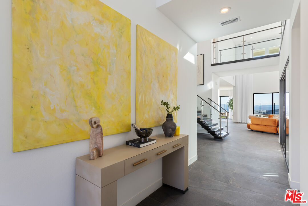 20668 W Hummingbird Ct