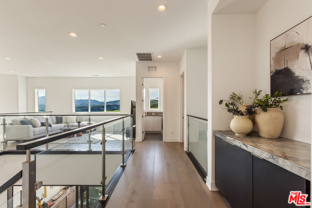 20668 W Hummingbird Ct