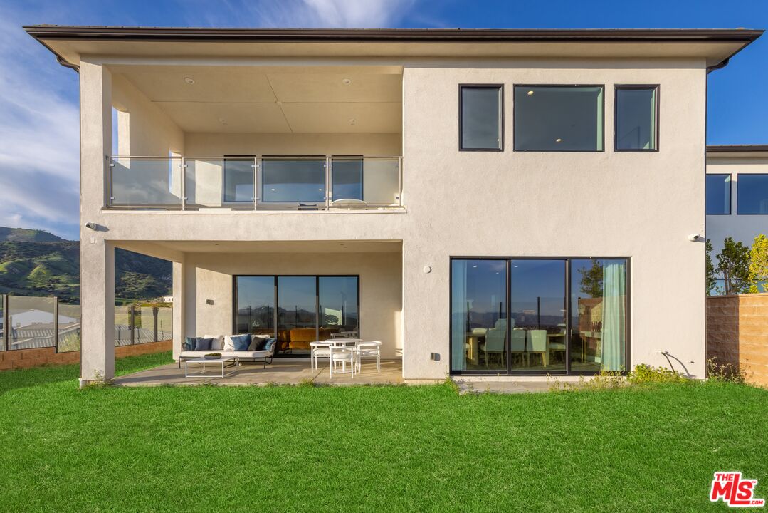 20668 W Hummingbird Ct