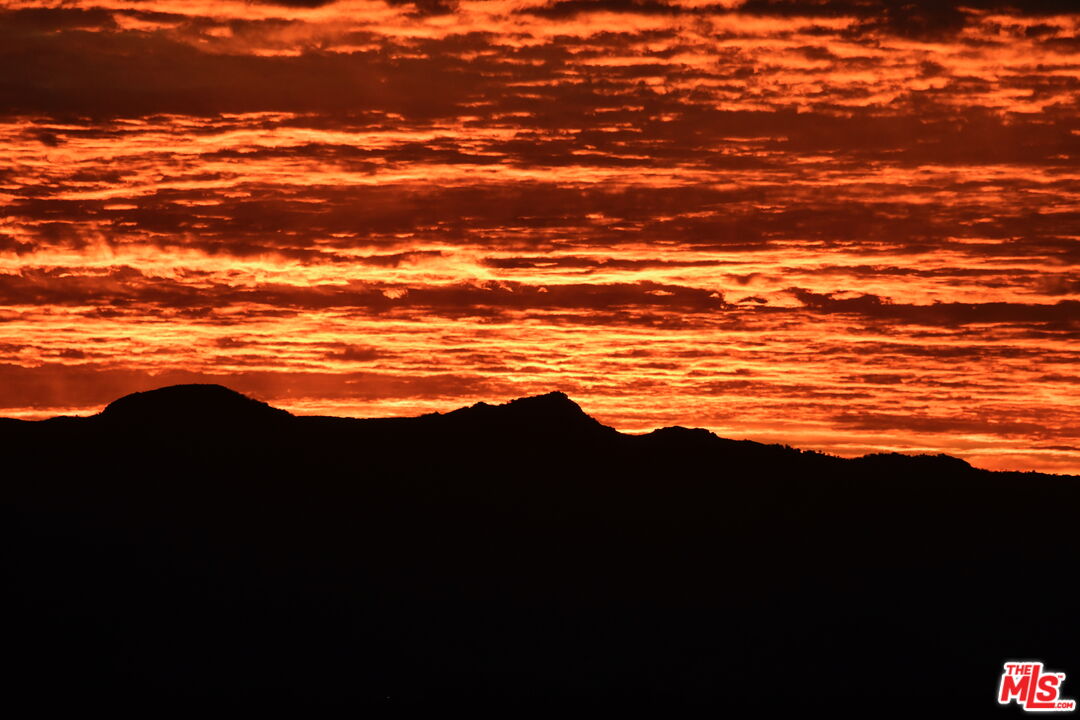 2910 Spring Mountain Rd